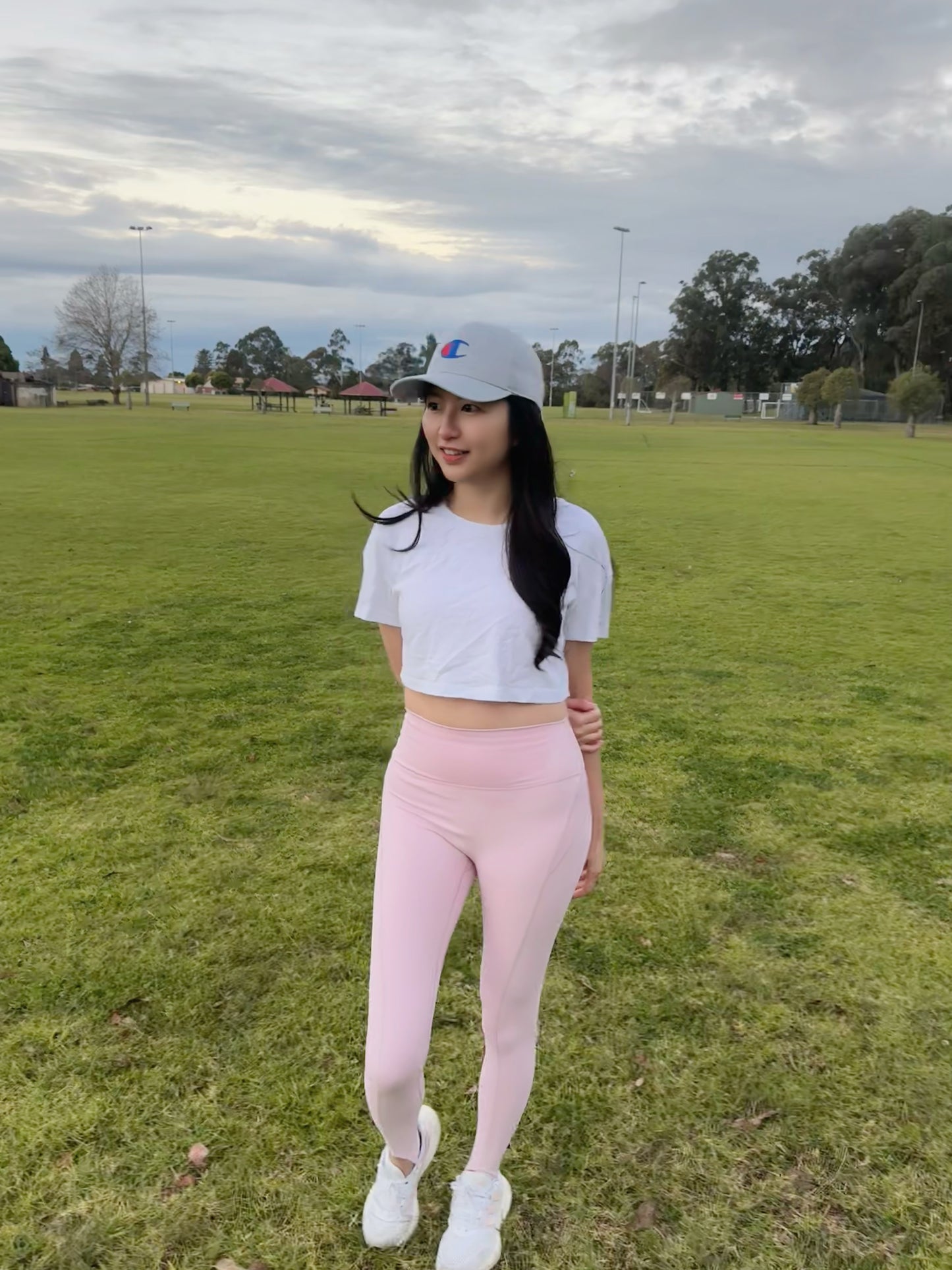 再生環保交叉運動套裝Eco-Friendly Criss-Cross Back Yoga Set