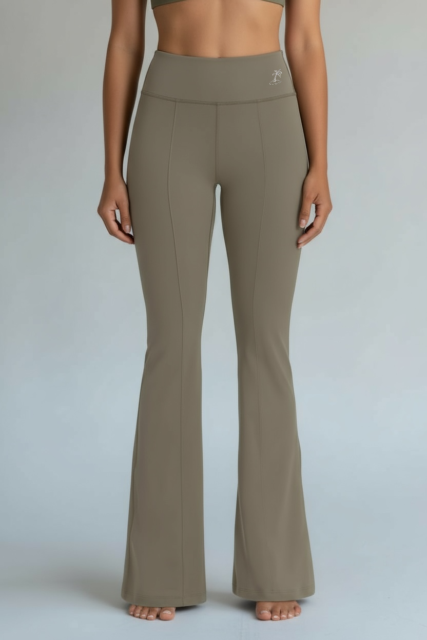 Front-Seam Stripe Effortless Leggings with Pockets